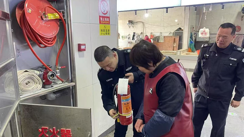 浦江農批市場開展&ldquo;問與答、學與用&rdquo;消防安全主題活動